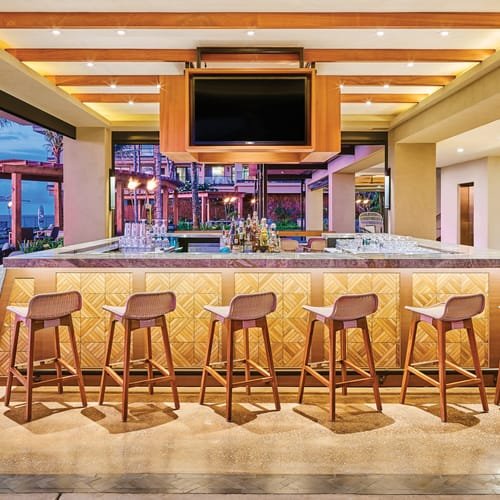 Hualani’s bar at Timbers Kauai