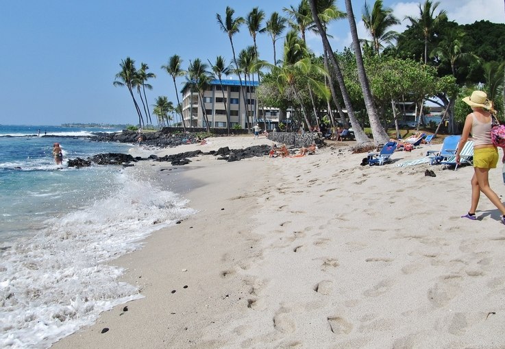 Honl's Beach — source photograph