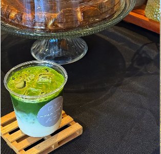 Matcha drink from Mashio Project, paired with its listing in Fishcake’s vendor directory