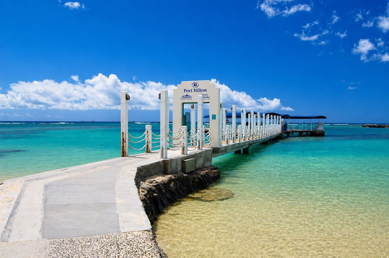 Pier at Kahanamoku Beach, Waikīkī