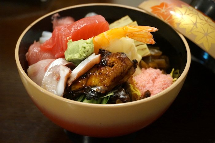 Chirashi bowl at Yoshitsune Restaurant
