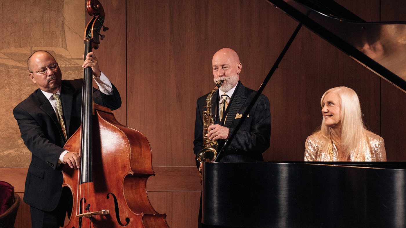 Live jazz at Lewers Lounge, Halekulani