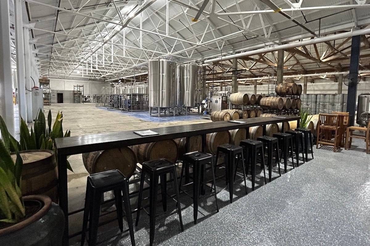 Honolulu Beerworks Kalihi taproom at 1632 Hart Street