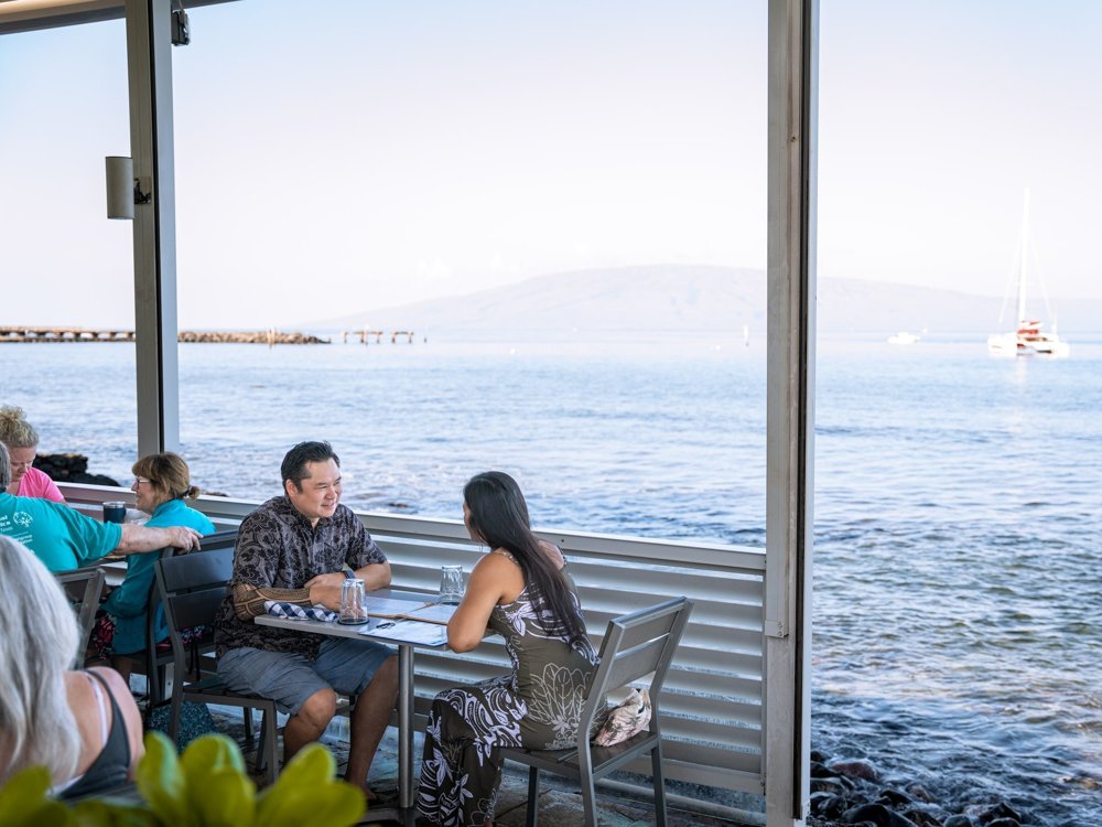 Māla Ocean Tavern — official website photograph