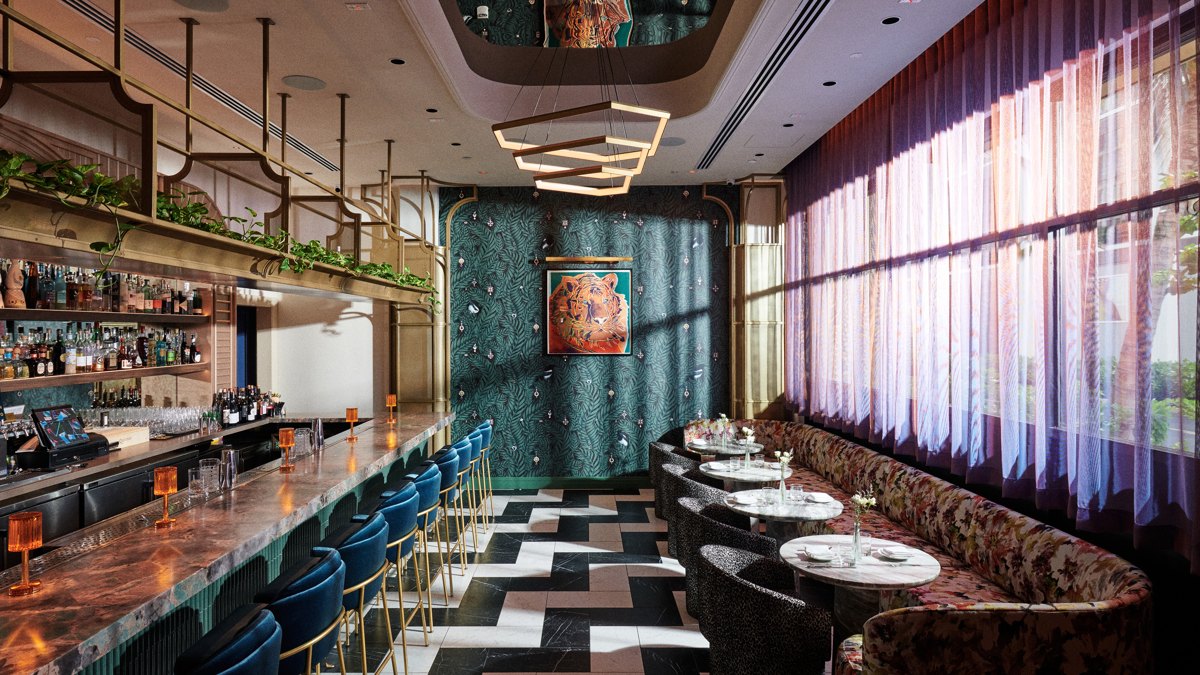 Cino bar and dining room