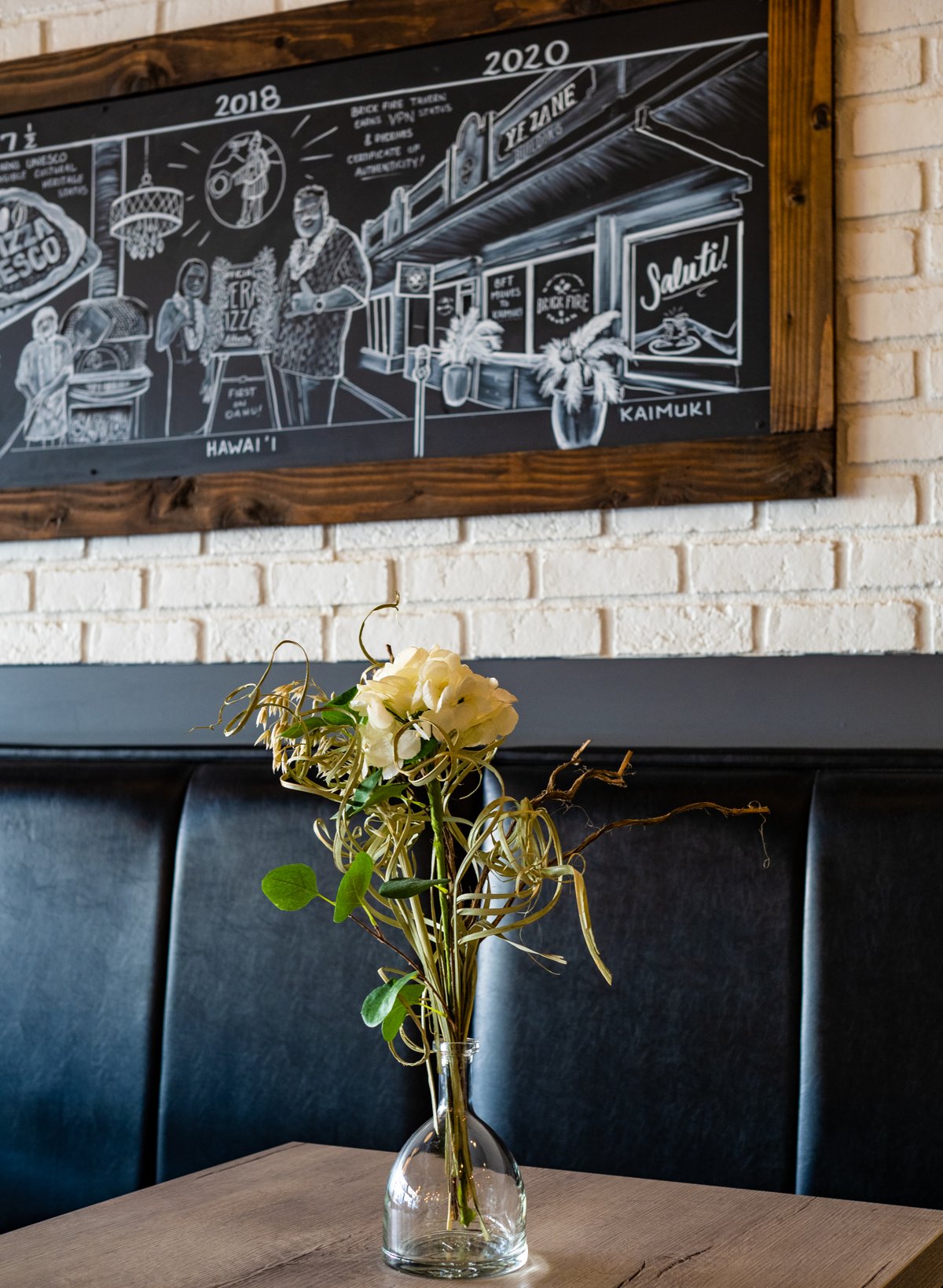 Dining room detail at Brick Fire Tavern, Kaimuki