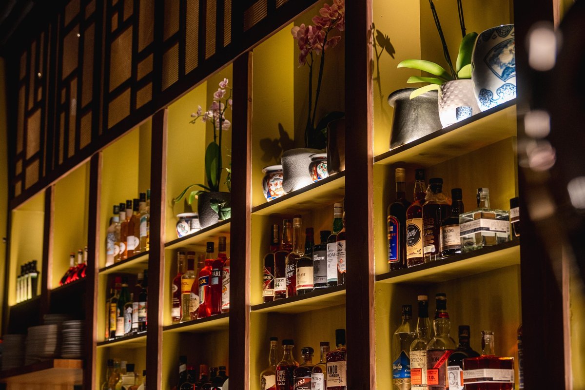 Giovedi bar in Chinatown