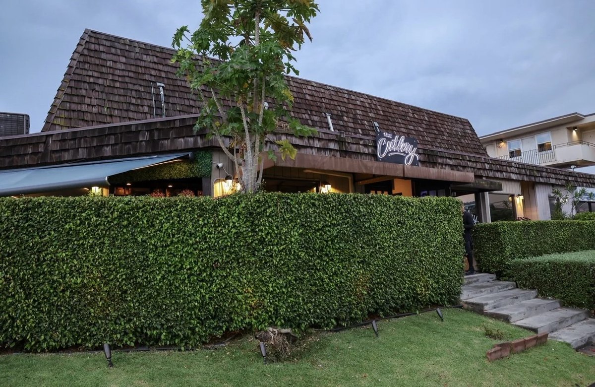 The Cutlery Steakhouse exterior