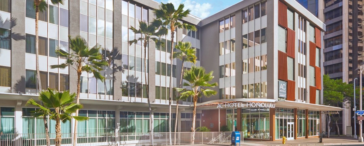 AC Hotel Honolulu exterior