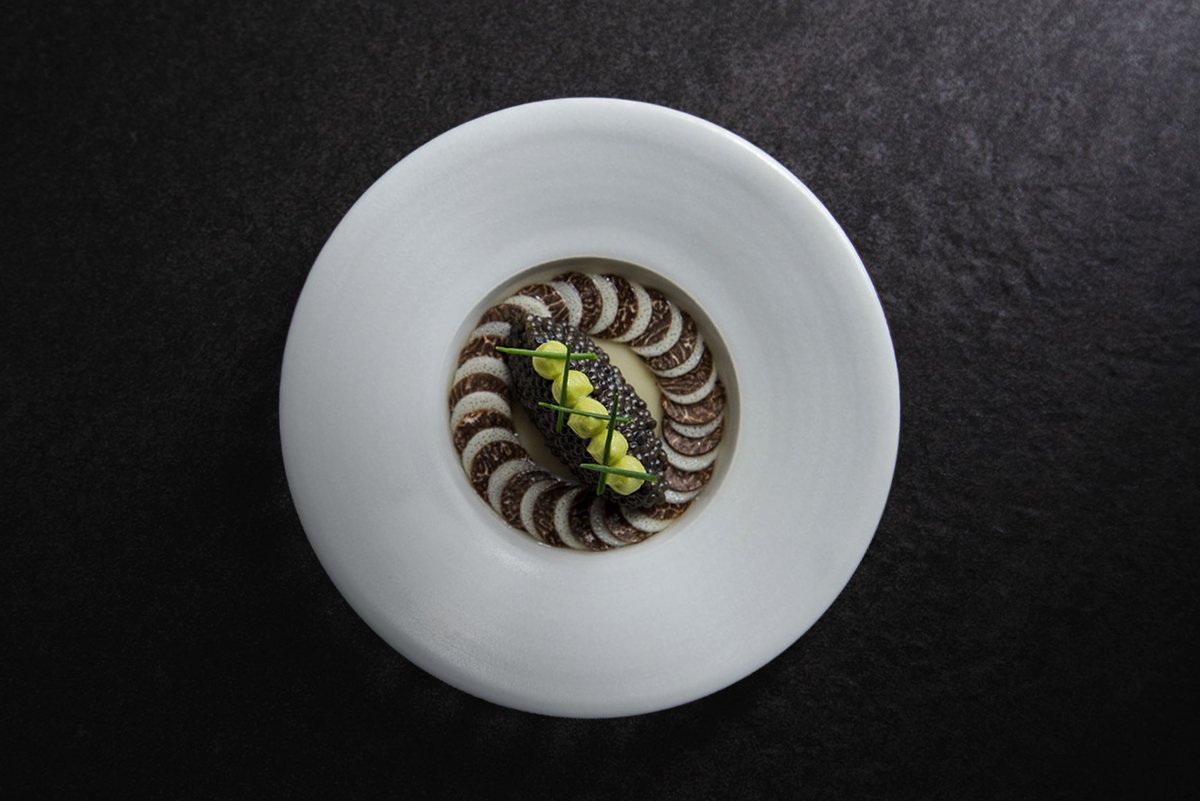 Caviar dish at Senia, Honolulu