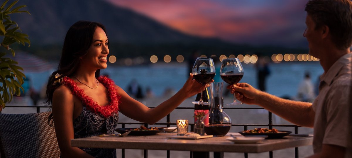 Oceanfront dinner at Azure, The Royal Hawaiian